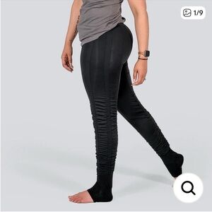 Agogie resistance pants Black womans size m +40 athletic training legging **flaw